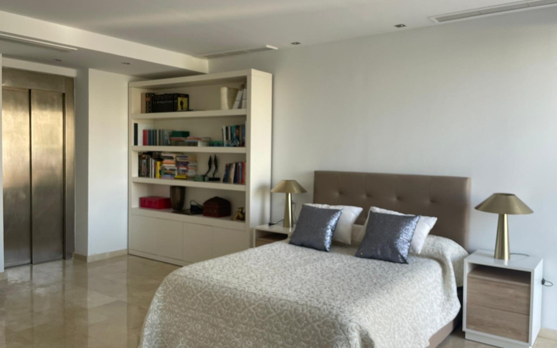 zum Verkauf - Villa - Alicante - Alicante Centro