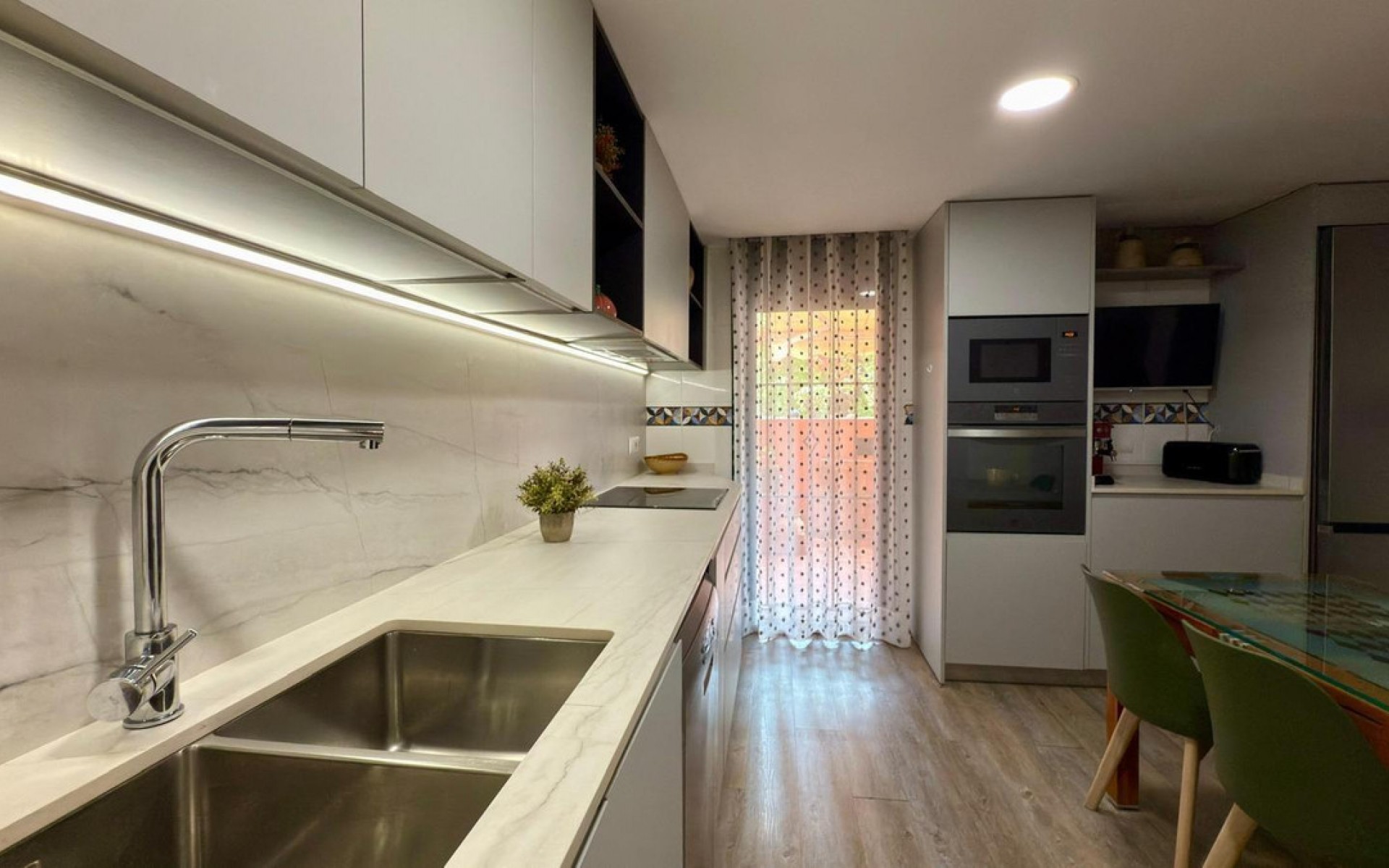 zum Verkauf - Villa - Alicante - Alicante Centro