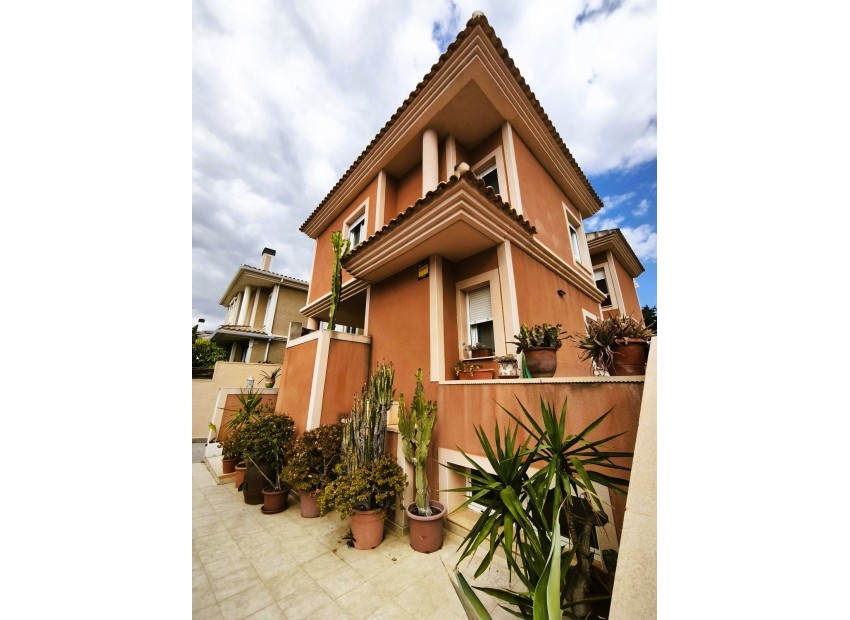 zum Verkauf - Villa - Alicante - Alicante Centro