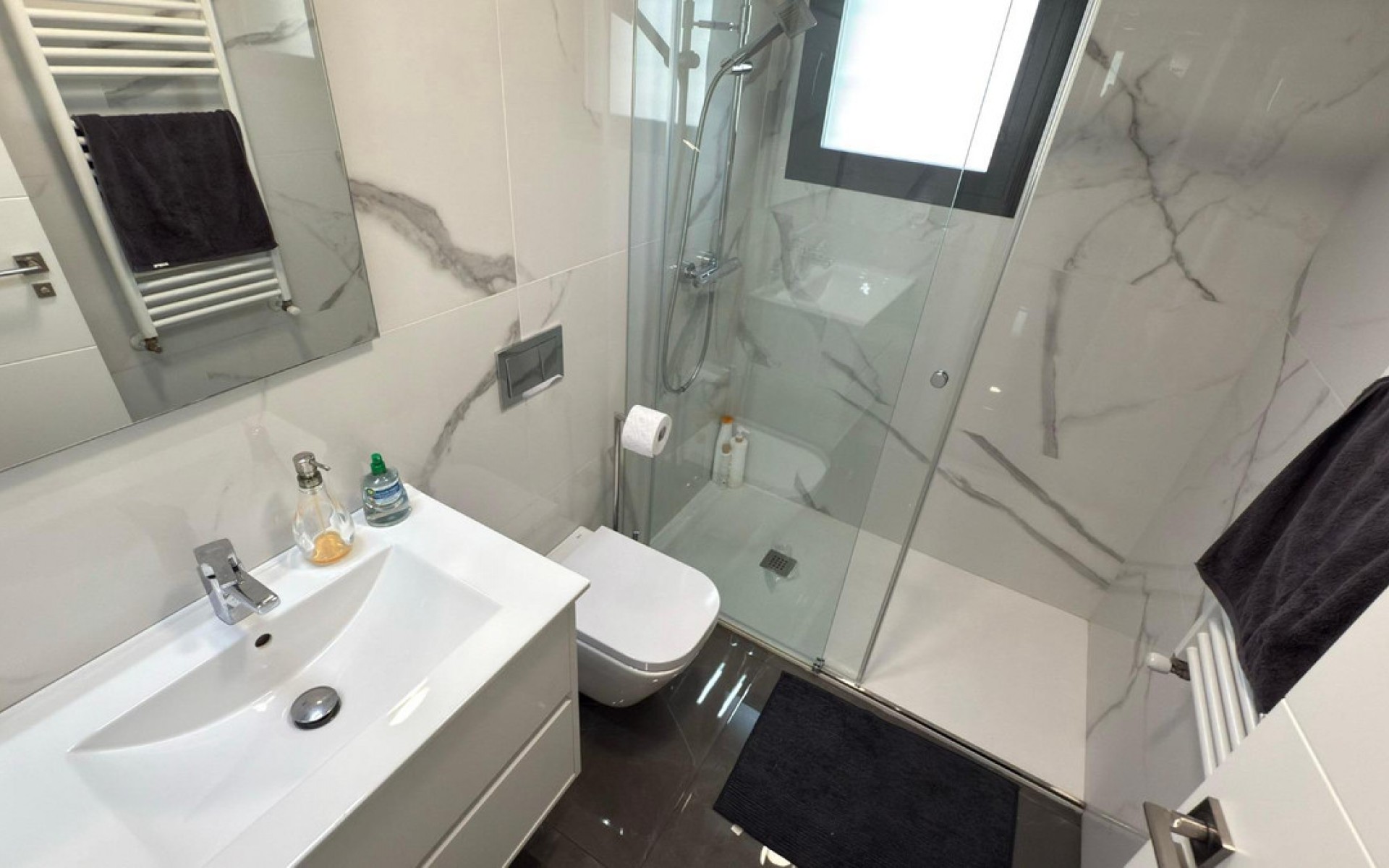 zum Verkauf - Villa - Alicante - Alicante Centro