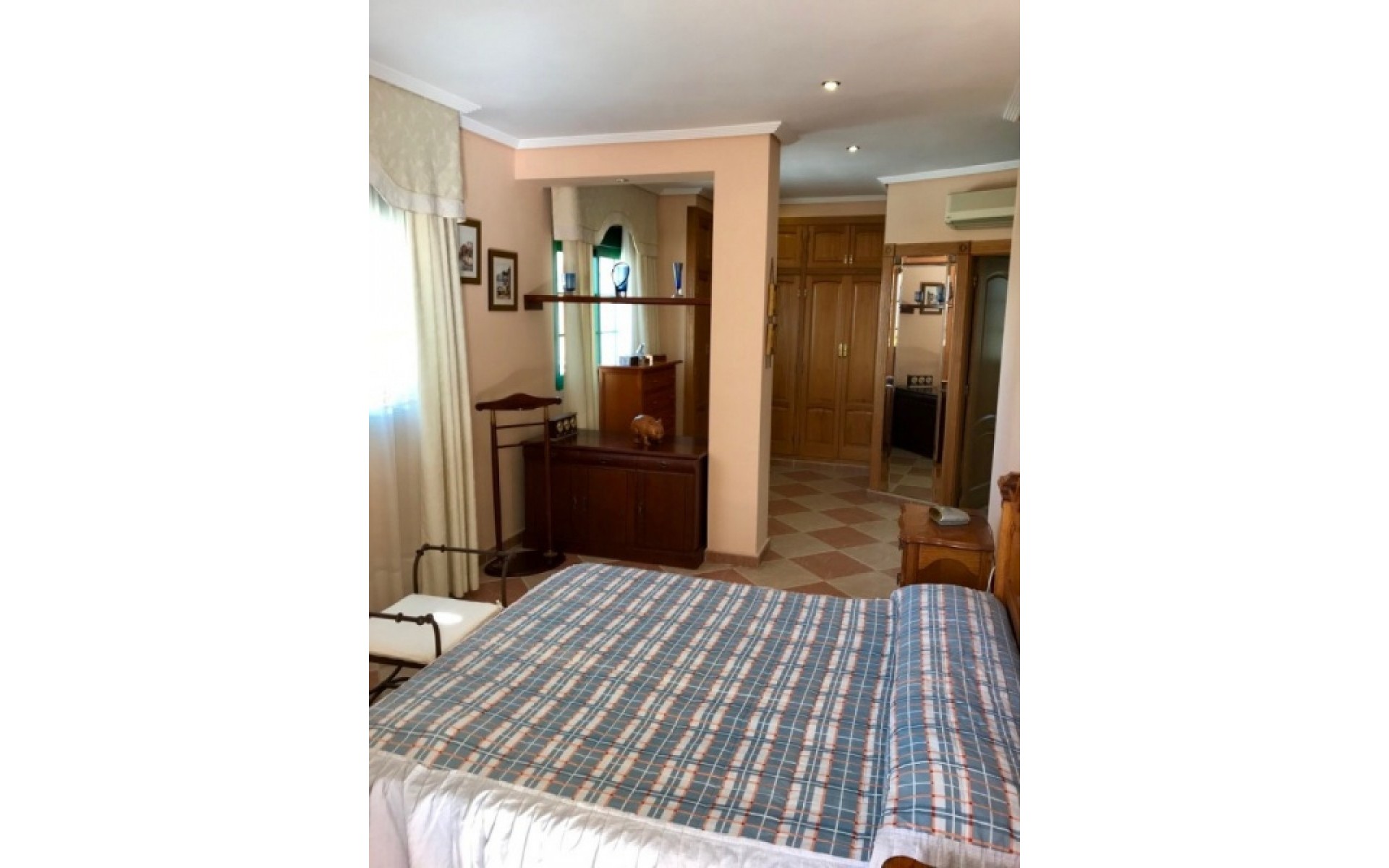 zum Verkauf - Villa - Benidorm - Benidorm Centro