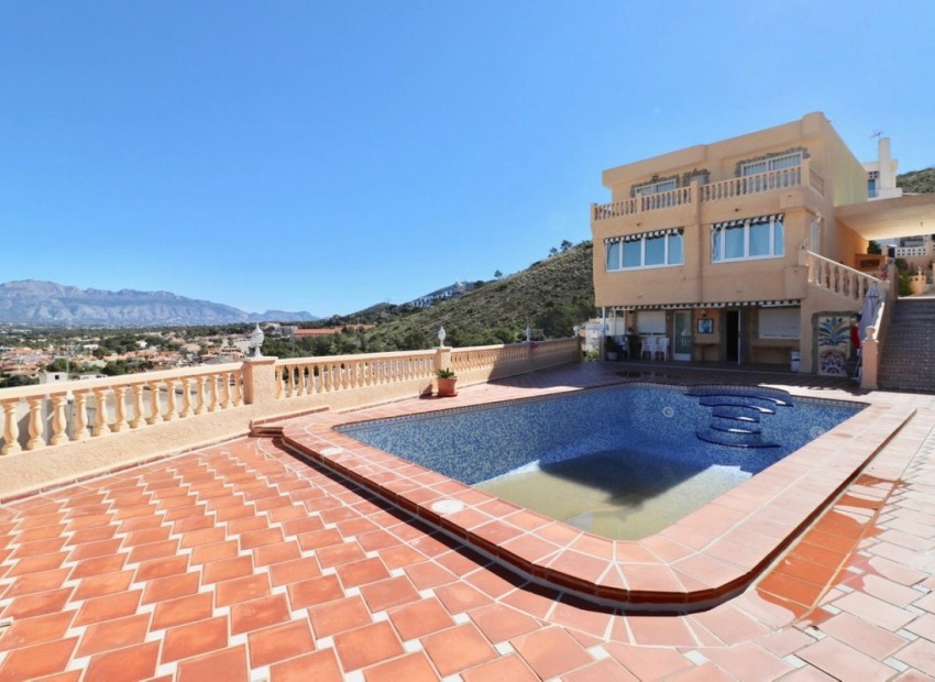 zum Verkauf - Villa - Benidorm - Benidorm Centro