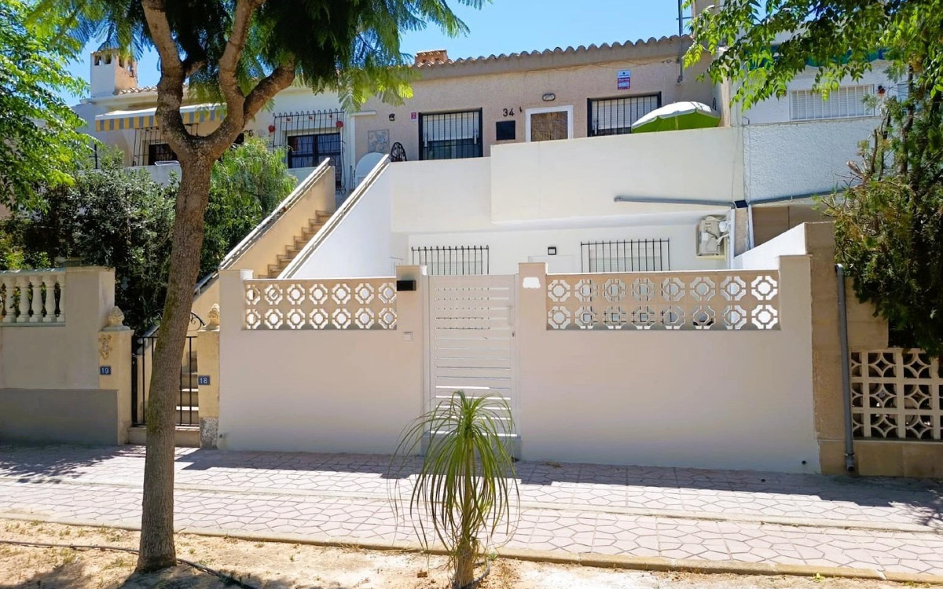 zum Verkauf - Villa - Cabo Roig - La Regia