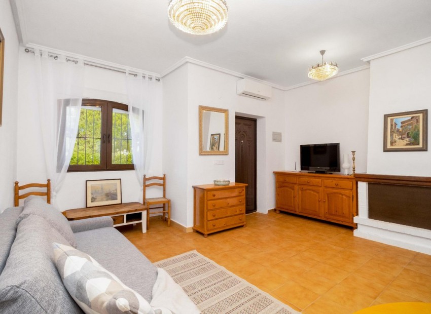 zum Verkauf - Villa - Cabo Roig - La Regia
