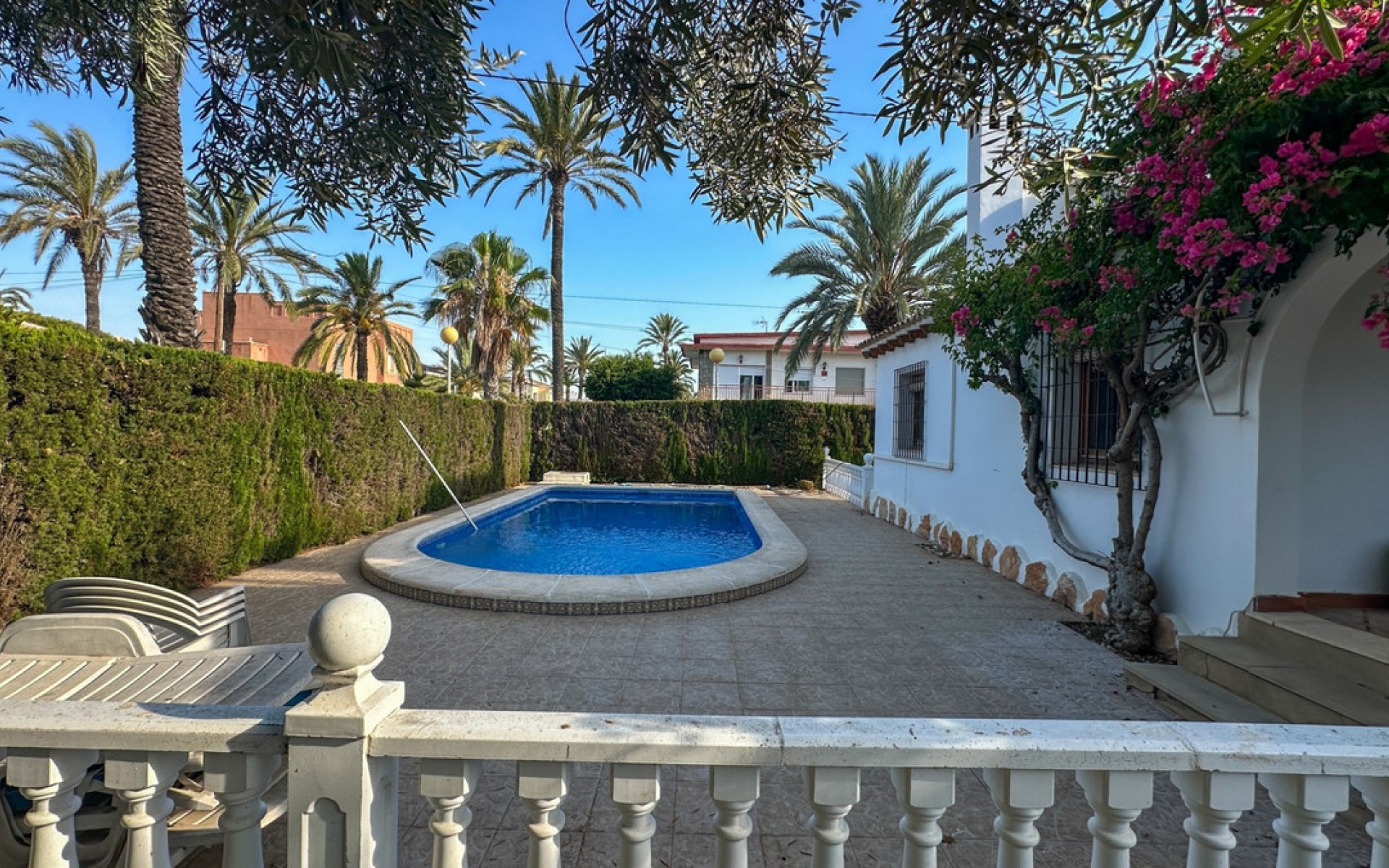 zum Verkauf - Villa - Cabo Roig
