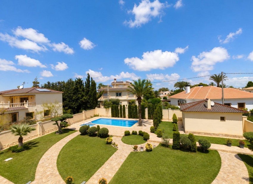 zum Verkauf - Villa - Cabo Roig