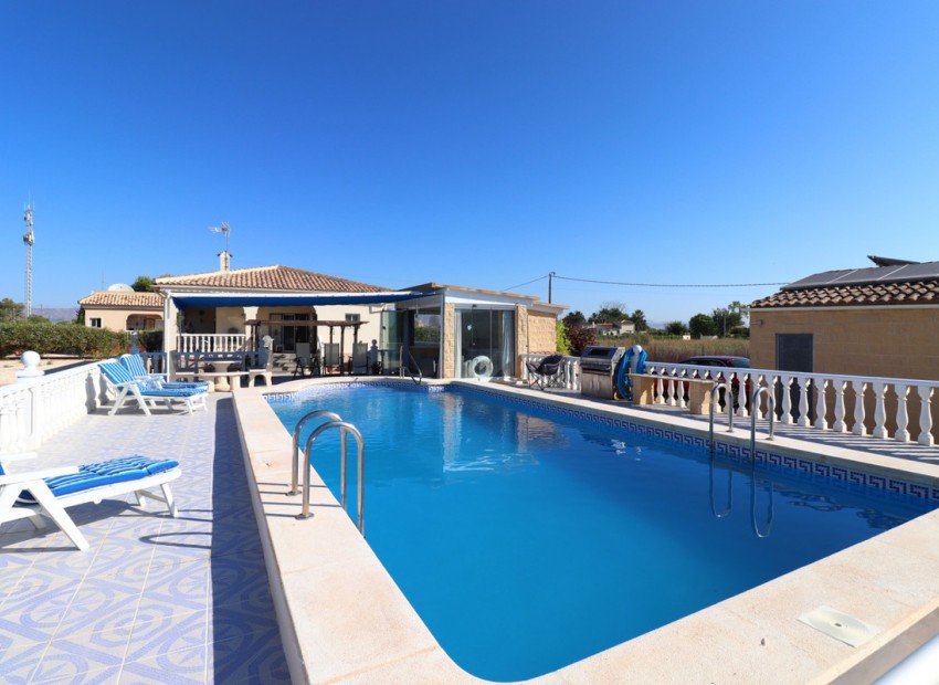 zum Verkauf - Villa - Callosa de Segura - Callosa de Segura Centro
