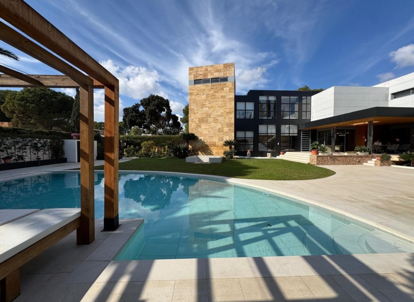 zum Verkauf - Villa - Campoamor