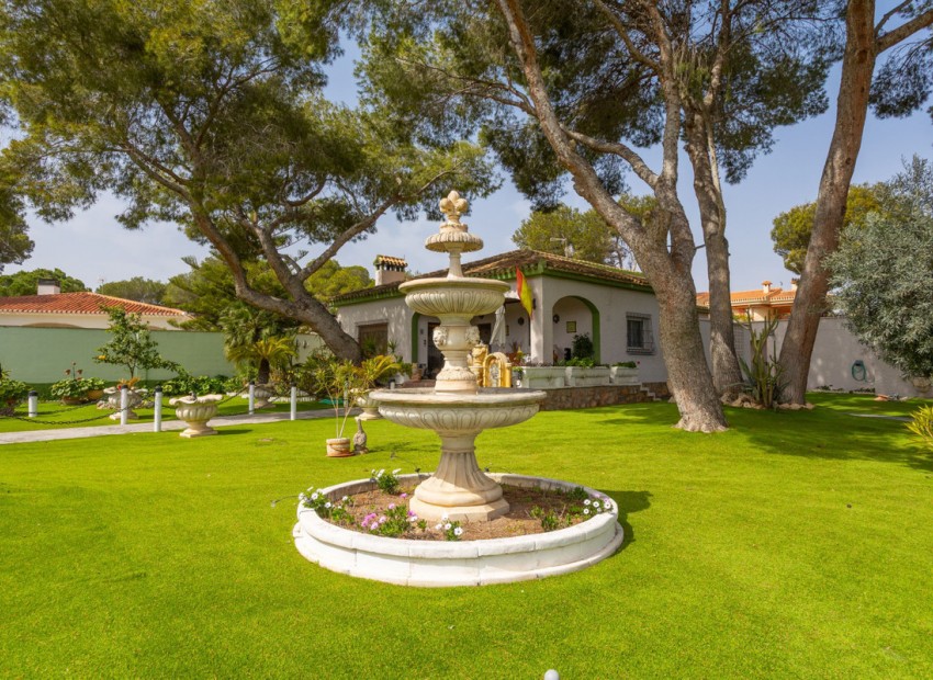 zum Verkauf - Villa - Campoamor