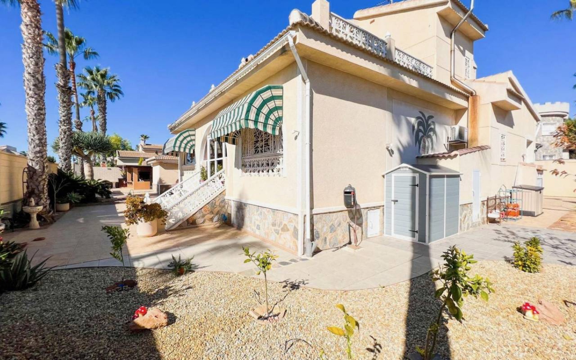 zum Verkauf - Villa - Ciudad Quesada - Doña Pepa