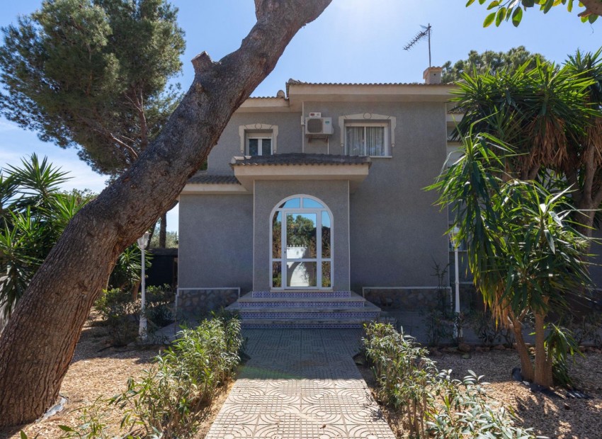 zum Verkauf - Villa - Ciudad Quesada - Doña Pepa