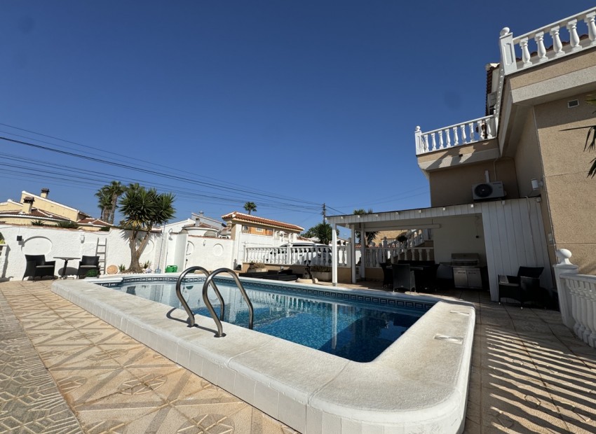 zum Verkauf - Villa - Ciudad Quesada