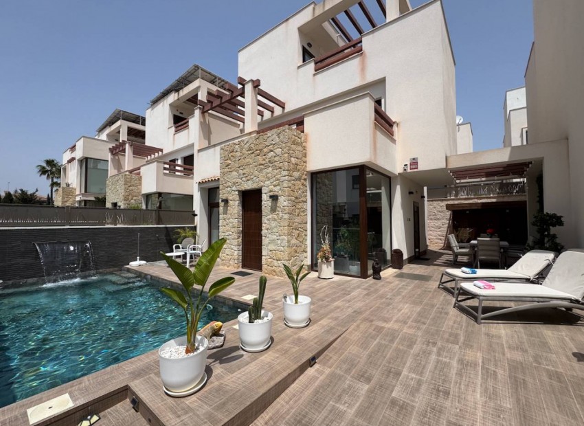 zum Verkauf - Villa - Ciudad Quesada