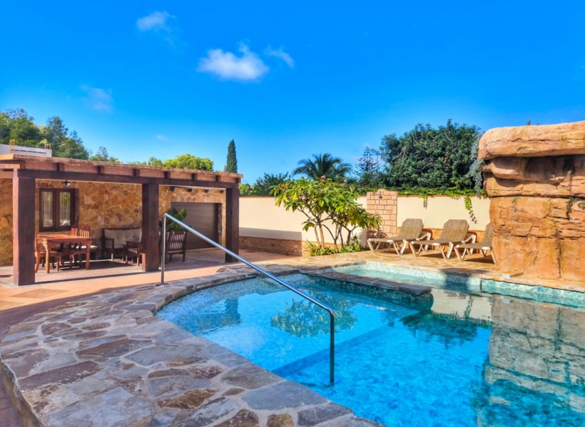 zum Verkauf - Villa - Dénia - Denia Centro