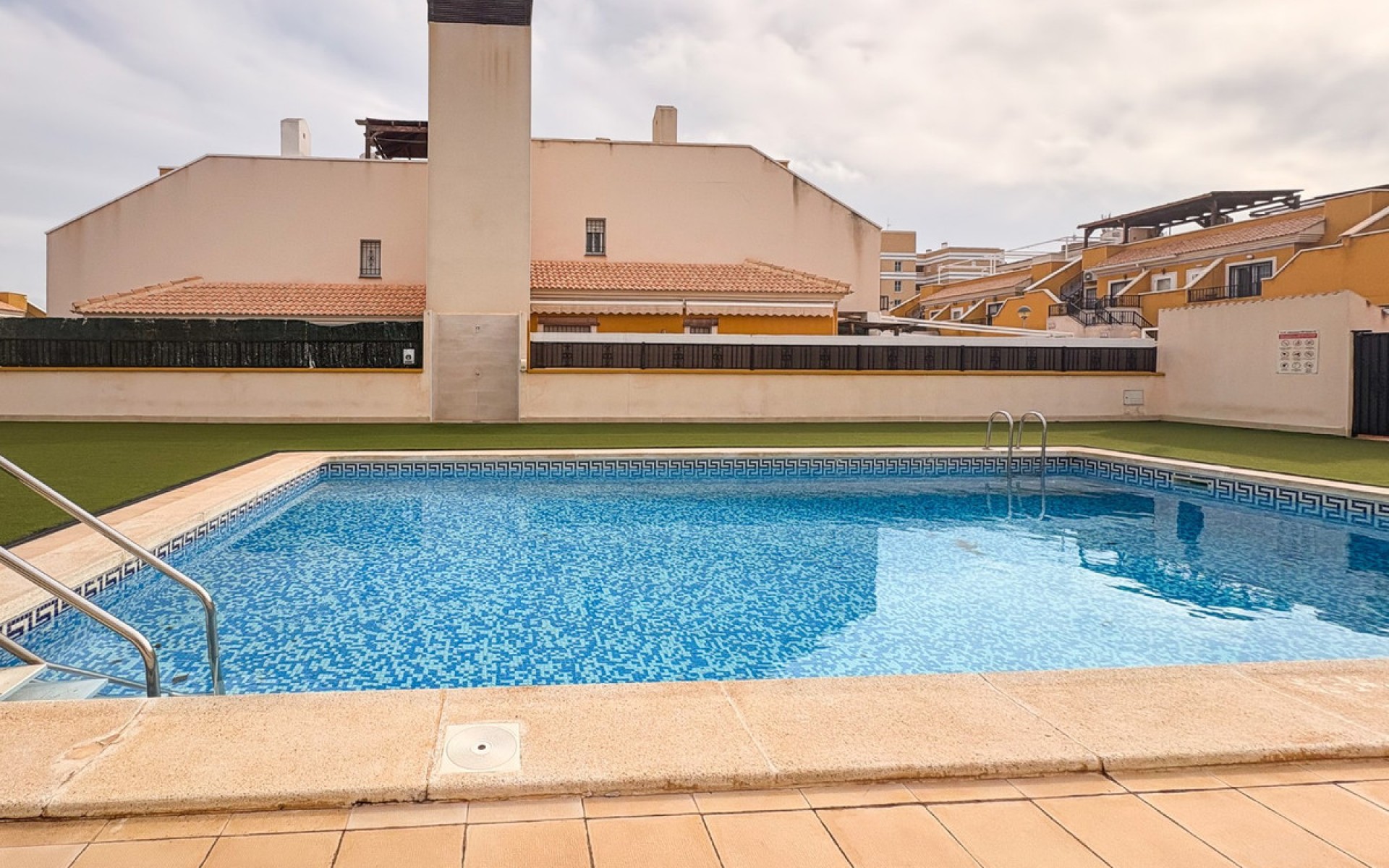 zum Verkauf - Villa - Elche - Arenales del Sol