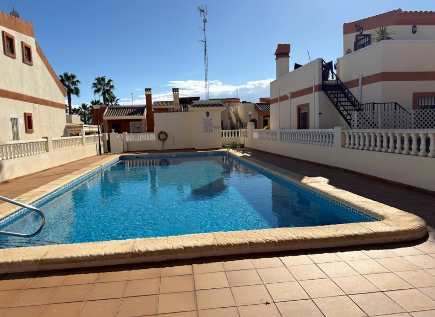 zum Verkauf - Villa - Guardamar Del Segura - El Raso