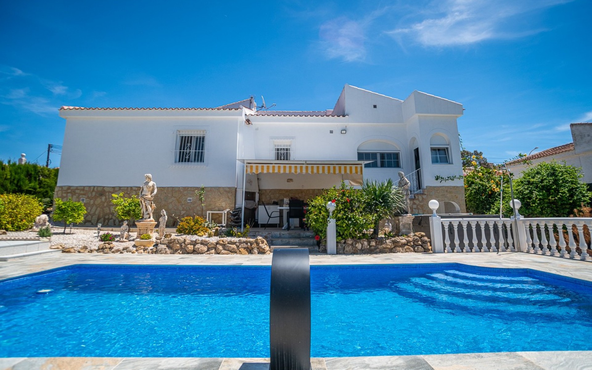 zum Verkauf - Villa - La Marina