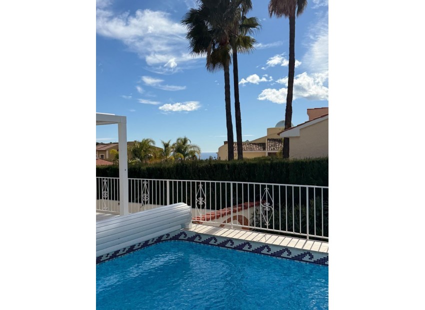 zum Verkauf - Villa - La Nucia - La Nucia Centro