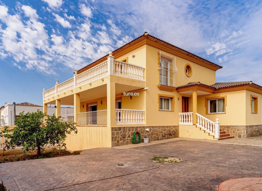 zum Verkauf - Villa - La Nucia - La Nucia Centro