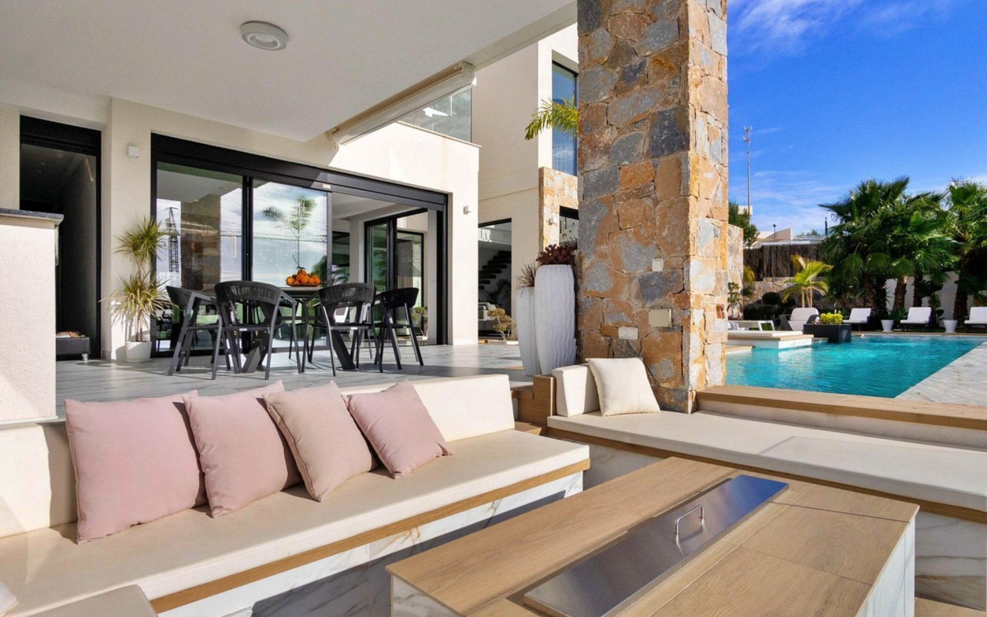 zum Verkauf - Villa - Las Colinas - Las Colinas Golf Resort