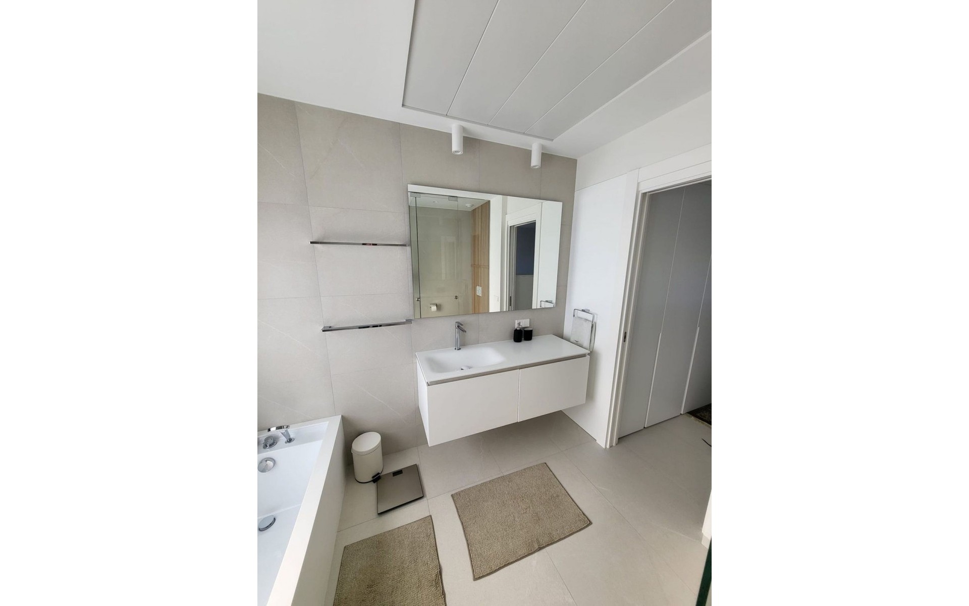 zum Verkauf - Villa - Las Colinas - Las Colinas Golf Resort