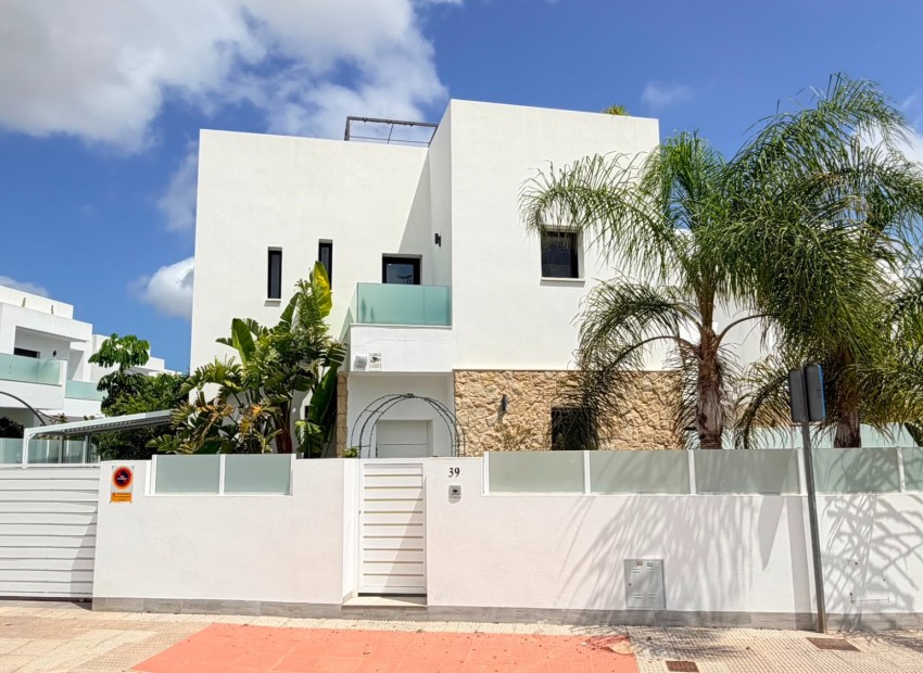 zum Verkauf - Villa - Los Montesinos - La Herada