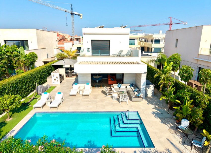 zum Verkauf - Villa - Los Montesinos - Los Montesinos - Urb. La Herrada