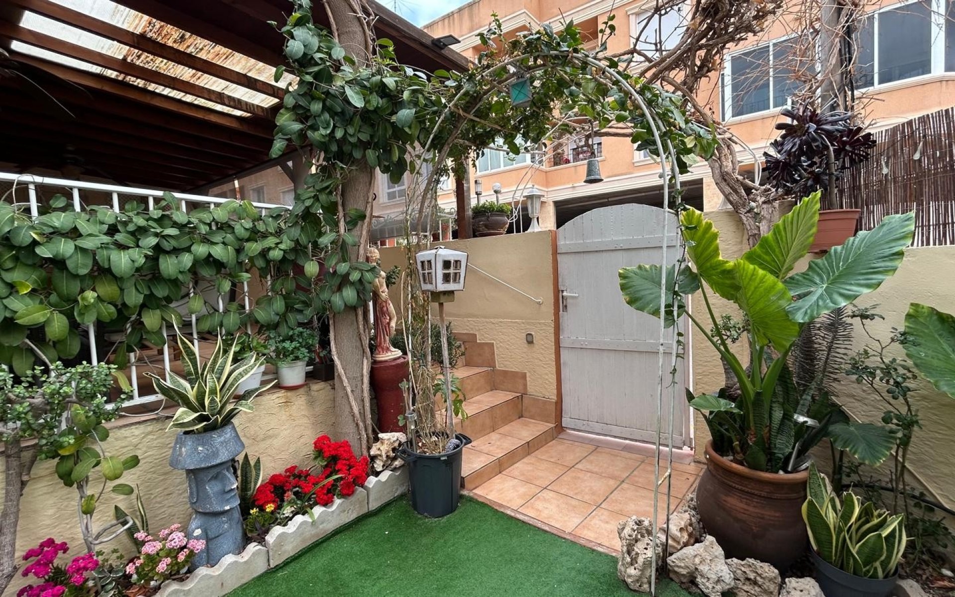 zum Verkauf - Villa - Los Montesinos