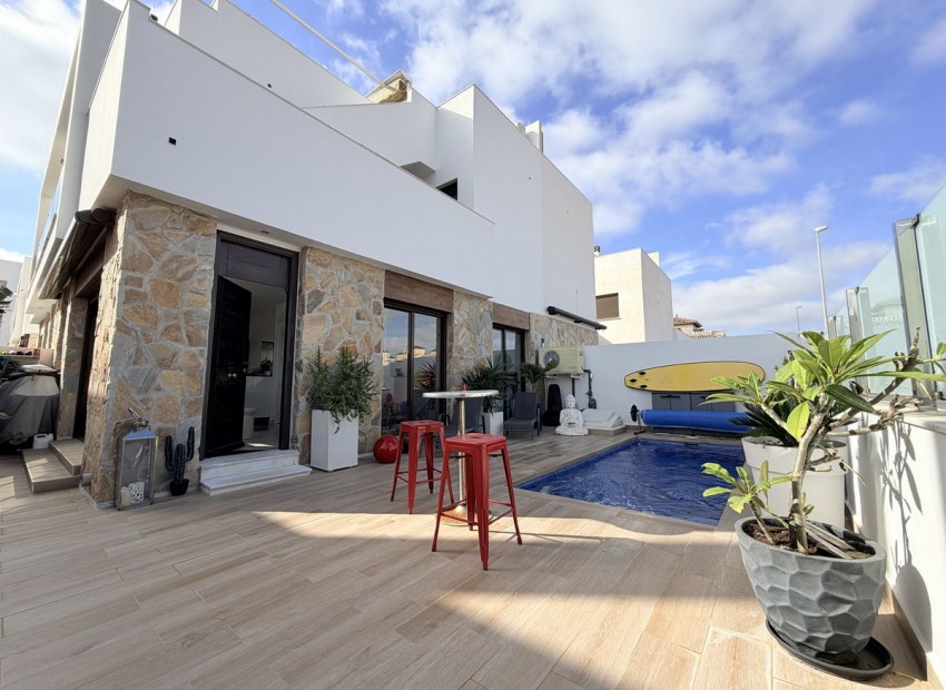 zum Verkauf - Villa - Orihuela - Cabo Roig
