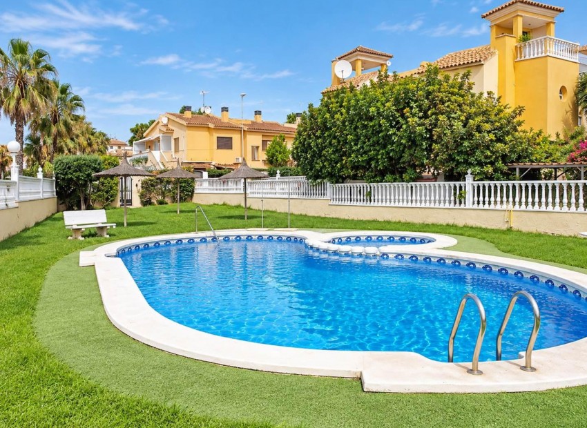zum Verkauf - Villa - Orihuela - Cabo Roig