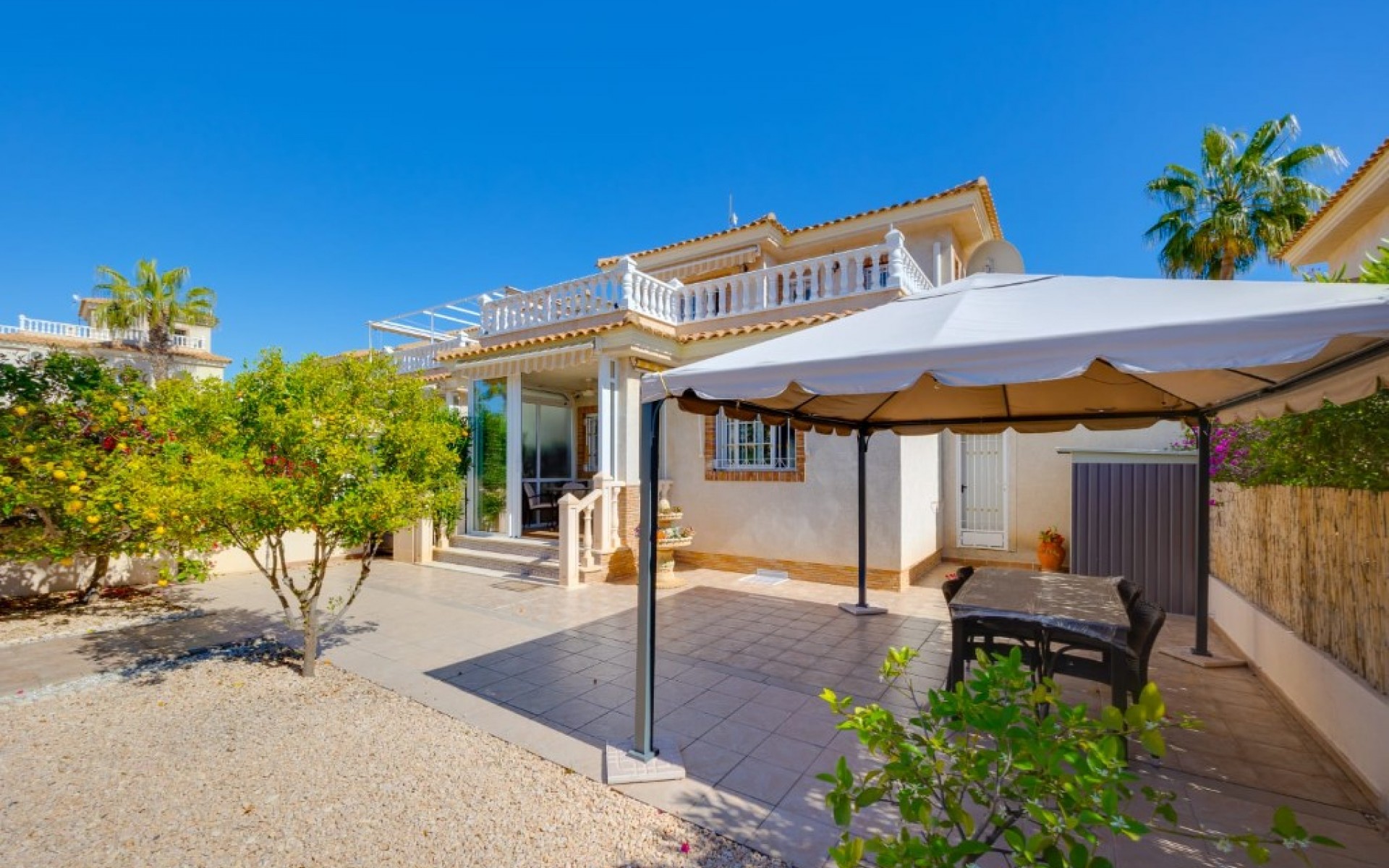 zum Verkauf - Villa - Orihuela Costa - La Zenia
