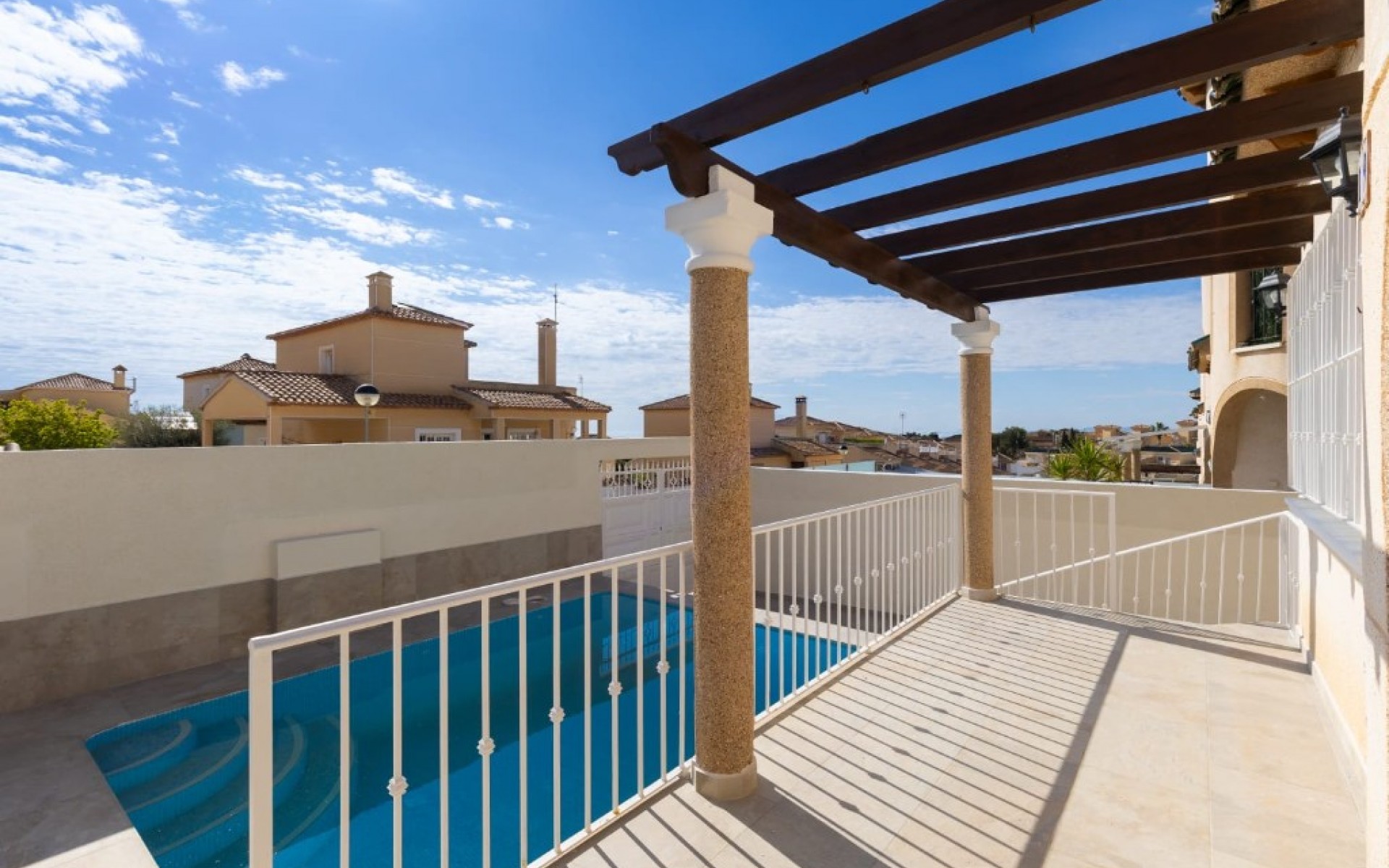 zum Verkauf - Villa - Orihuela Costa - Villamartin