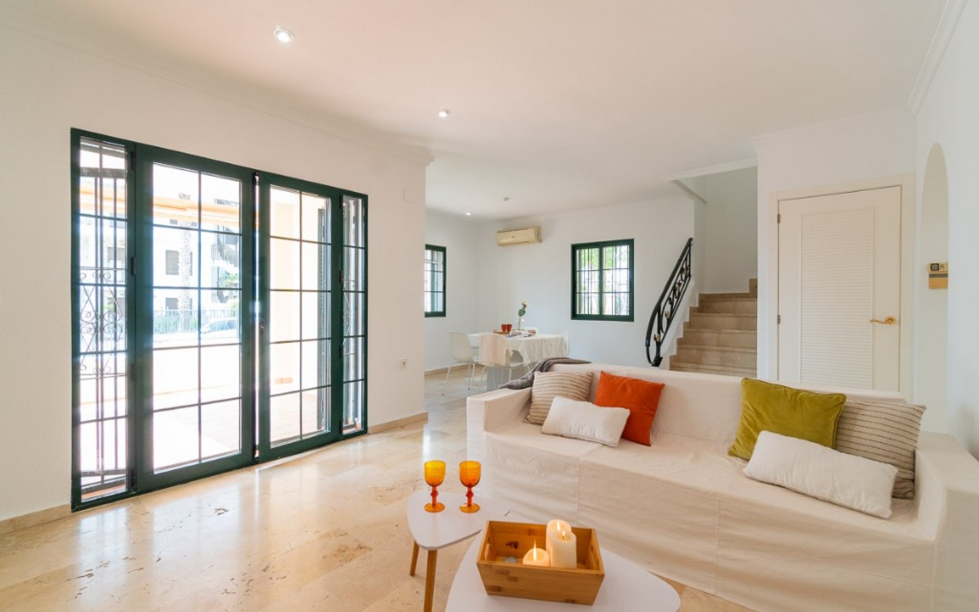 zum Verkauf - Villa - Orihuela Costa - Villamartin