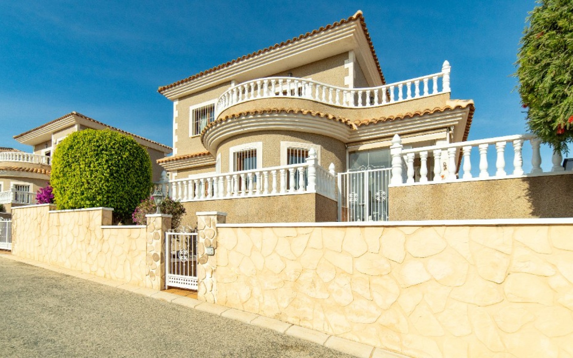 zum Verkauf - Villa - Orihuela - Los Altos