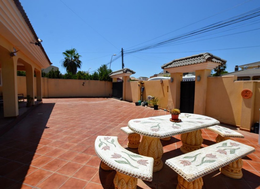 zum Verkauf - Villa - Orihuela - Los Balcones