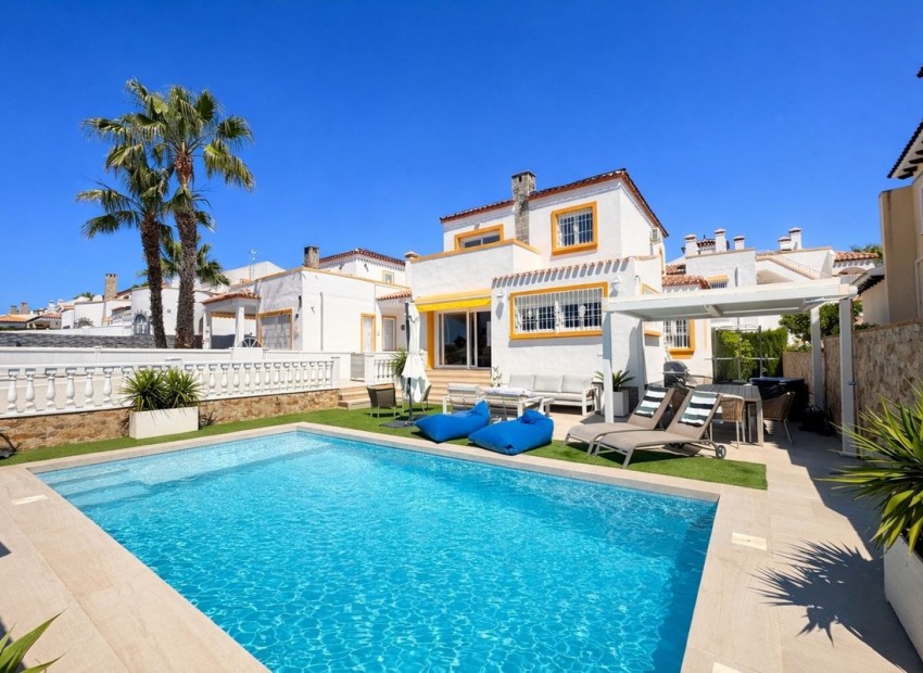 zum Verkauf - Villa - Orihuela - Los Dolses