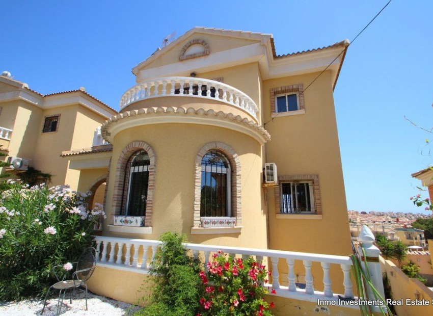 zum Verkauf - Villa - Orihuela - Orihuela Costa