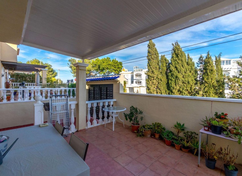 zum Verkauf - Villa - Orihuela - Orihuela Costa