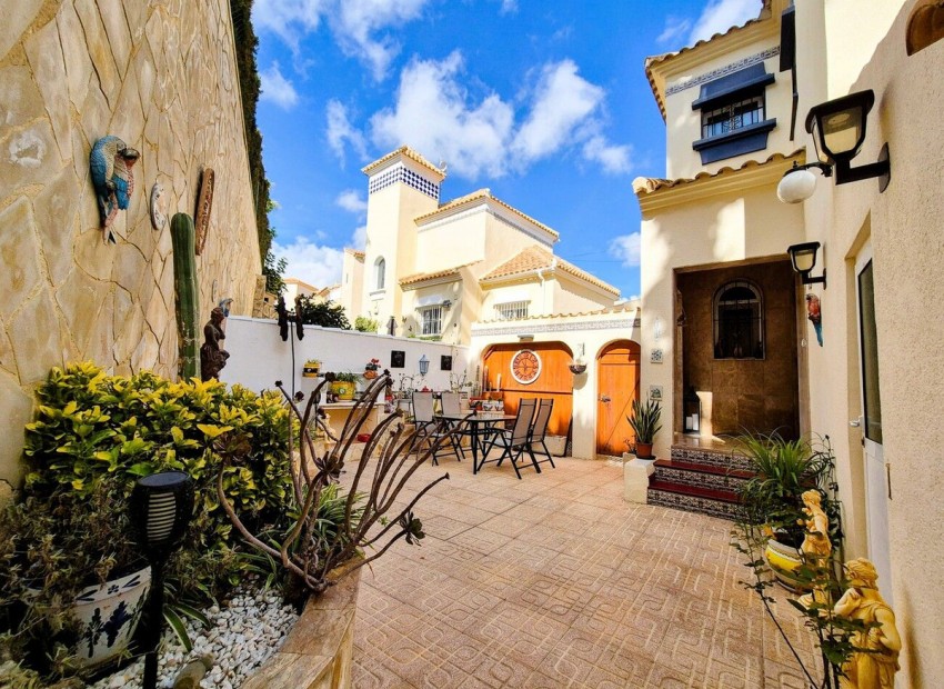 zum Verkauf - Villa - Orihuela - Orihuela Costa