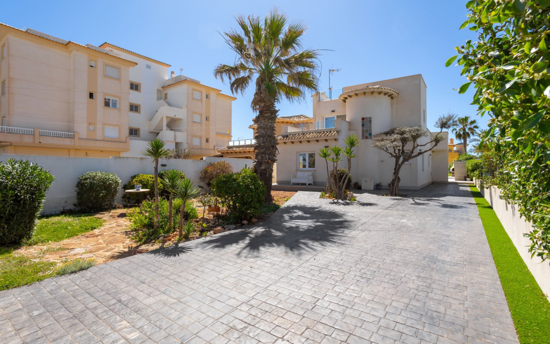 zum Verkauf - Villa - Orihuela - Playa Flamenca