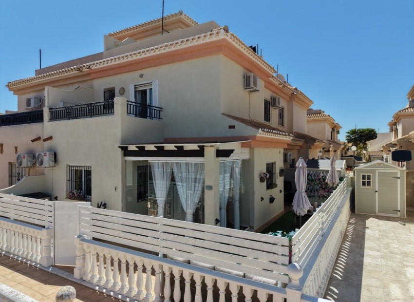 zum Verkauf - Villa - Orihuela - Playa Flamenca