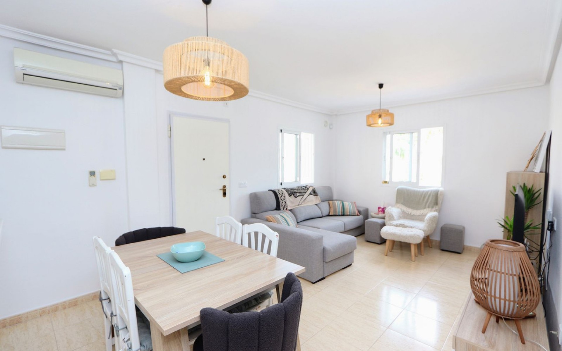 zum Verkauf - Villa - Orihuela - Playa Flamenca