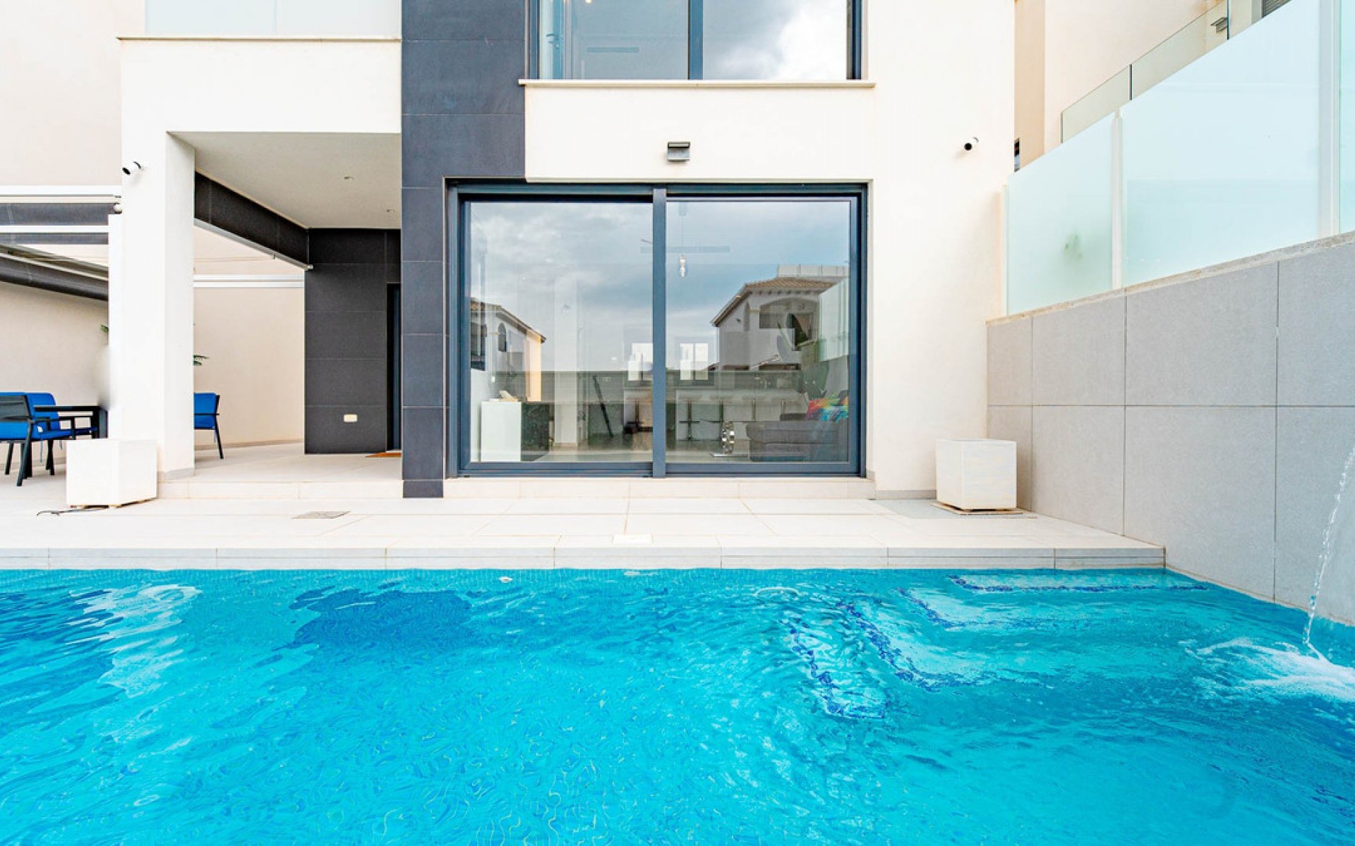 zum Verkauf - Villa - Orihuela - Punta Prima