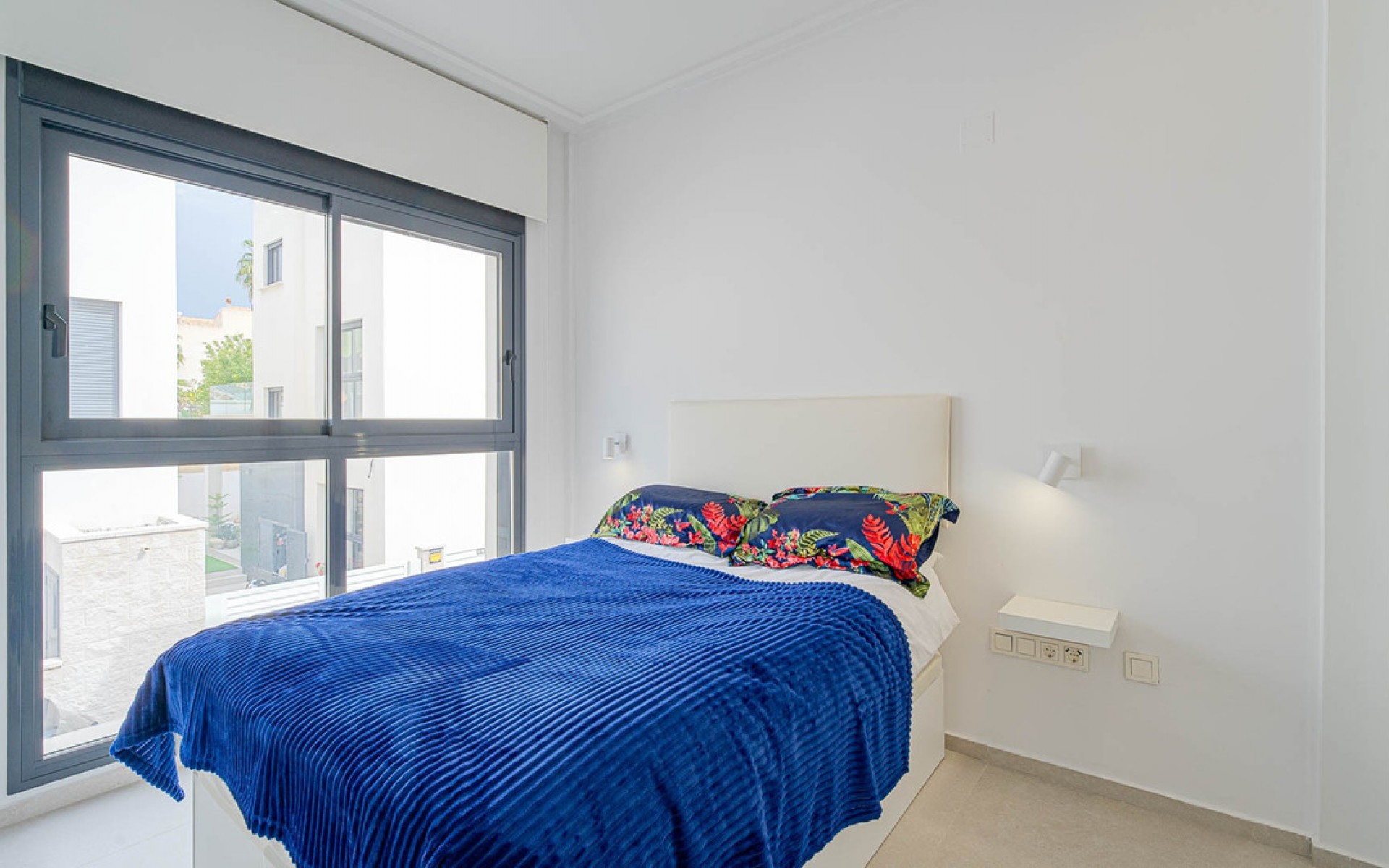 zum Verkauf - Villa - Orihuela - Punta Prima