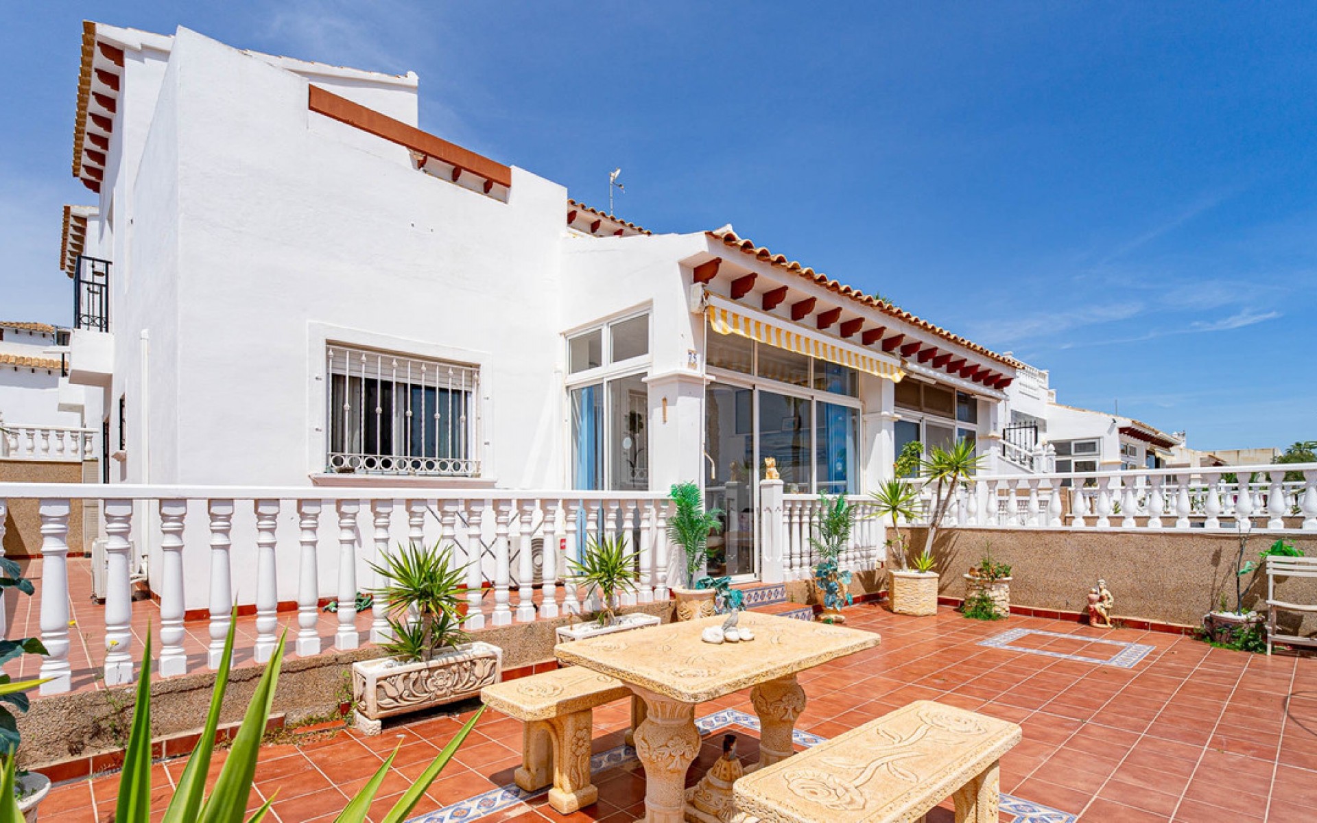 zum Verkauf - Villa - Orihuela - Punta Prima