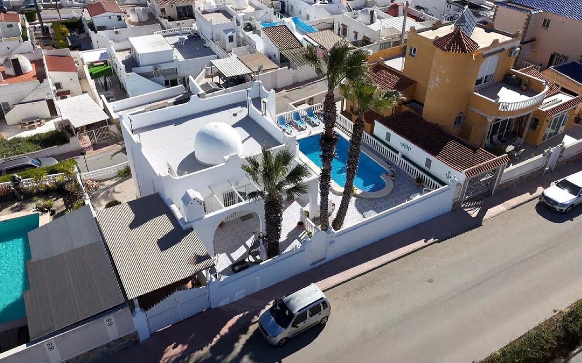 zum Verkauf - Villa - Orihuela - Villamartin
