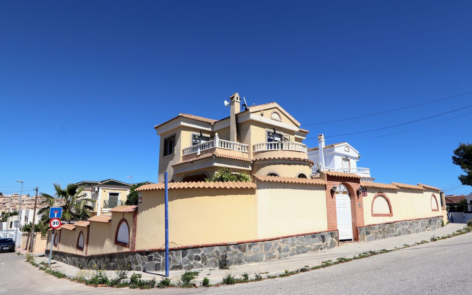 zum Verkauf - Villa - Orihuela - Villamartin