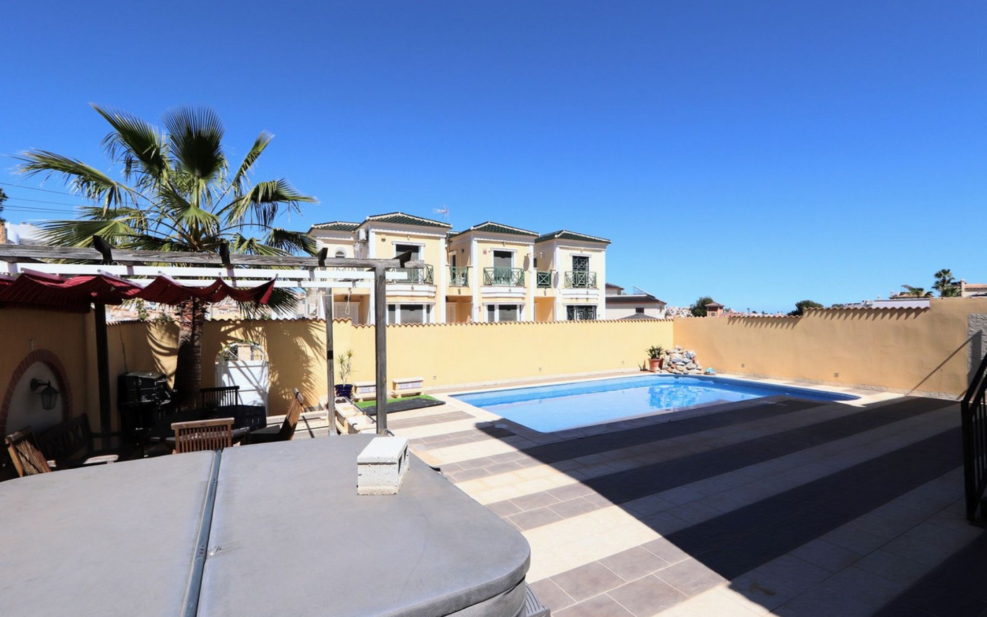 zum Verkauf - Villa - Orihuela - Villamartin