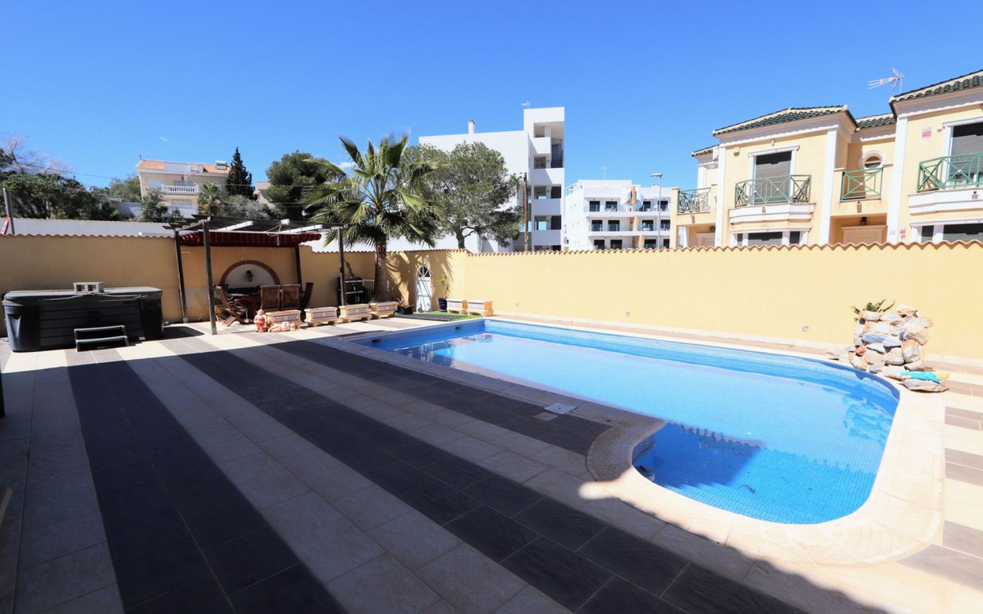 zum Verkauf - Villa - Orihuela - Villamartin
