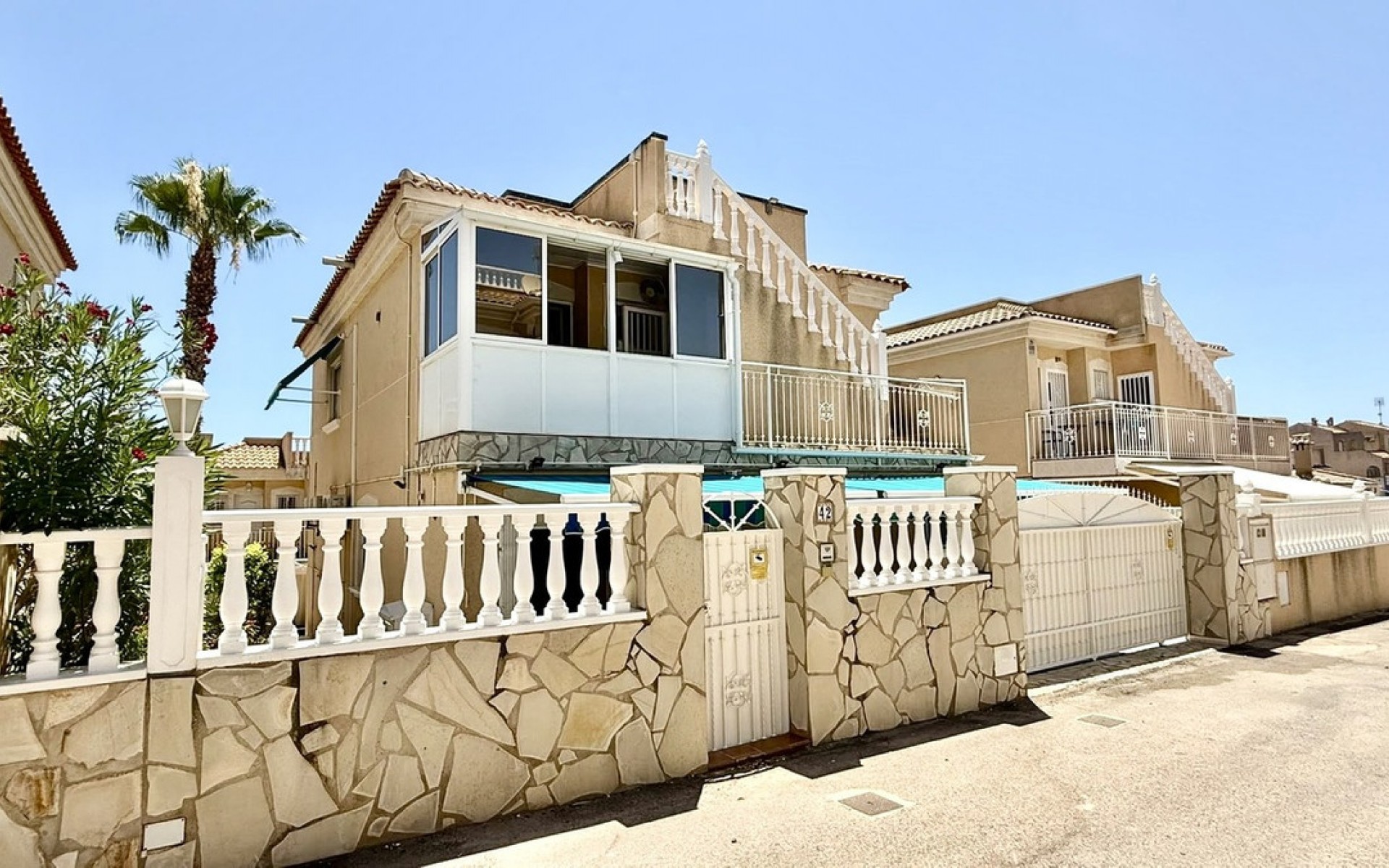 zum Verkauf - Villa - Orihuela - Villamartin